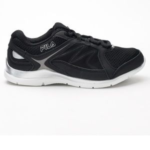 BRAND NEW FILA MEMORY RESILIENT 2 women’s